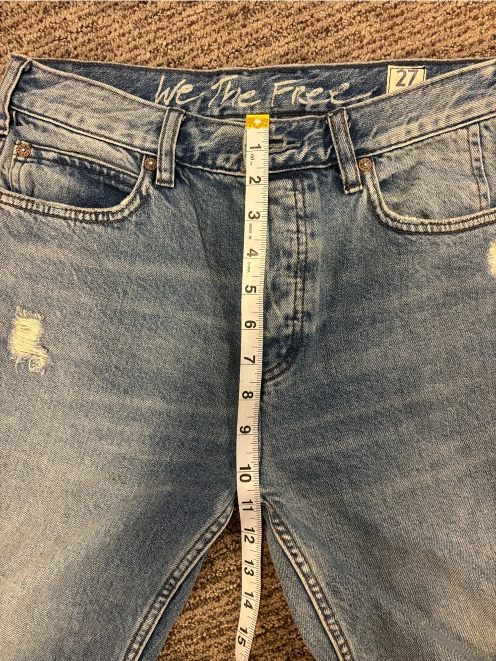 “We The Free” Women’s Distressed High-Rise Blue Jeans. Size 27. - Picture 5 of 9